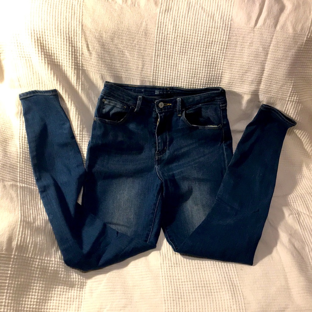 Levi’s high rise skinny jean